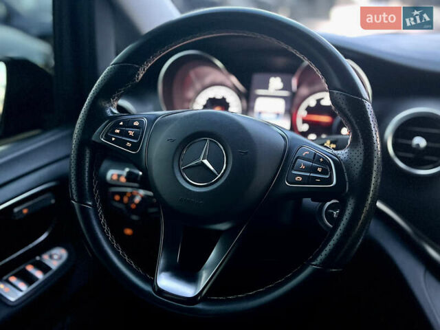 Мерседес В-Класс 2014 в Киеве на Automoto.ua Черный Мерседес В-Класс, объемом двигателя 2.14 л и пробегом 302 тыс. км за 29800 $, фото 30 на Automoto.ua