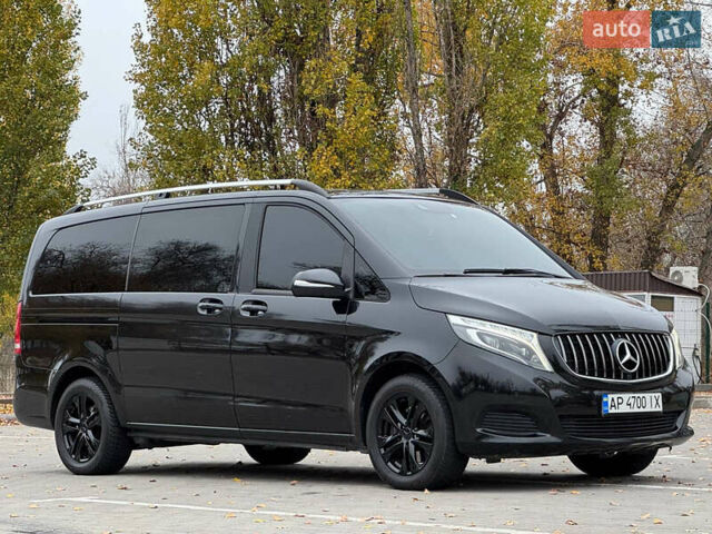 Черный Мерседес В-Класс, объемом двигателя 2 л и пробегом 301 тыс. км за 33000 $, фото 1 на Automoto.ua