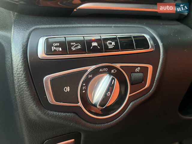 Черный Мерседес В-Класс, объемом двигателя 2.14 л и пробегом 83 тыс. км за 58000 $, фото 9 на Automoto.ua