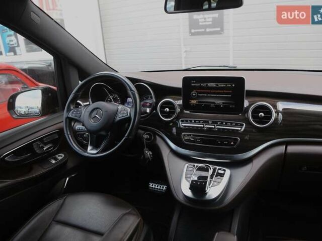 Черный Мерседес В-Класс, объемом двигателя 2.2 л и пробегом 96 тыс. км за 50000 $, фото 13 на Automoto.ua