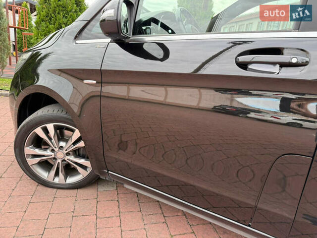 Чорний Мерседес В-Клас, об'ємом двигуна 2.14 л та пробігом 298 тис. км за 36800 $, фото 88 на Automoto.ua