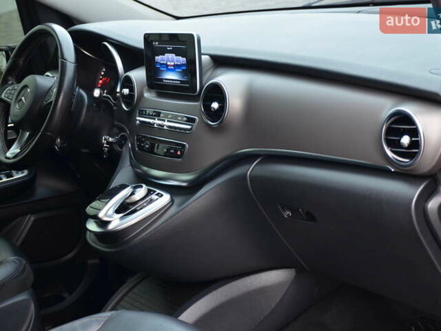 Чорний Мерседес В-Клас, об'ємом двигуна 2.14 л та пробігом 178 тис. км за 42800 $, фото 13 на Automoto.ua