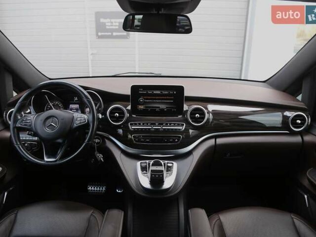 Черный Мерседес В-Класс, объемом двигателя 2.2 л и пробегом 96 тыс. км за 50000 $, фото 14 на Automoto.ua