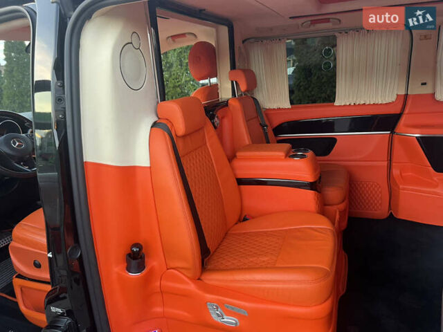 Черный Мерседес В-Класс, объемом двигателя 2.14 л и пробегом 83 тыс. км за 58000 $, фото 17 на Automoto.ua