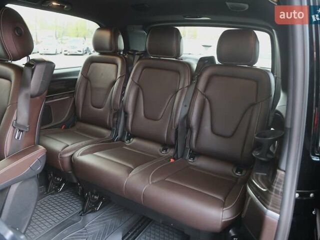 Черный Мерседес В-Класс, объемом двигателя 2.2 л и пробегом 96 тыс. км за 50000 $, фото 9 на Automoto.ua