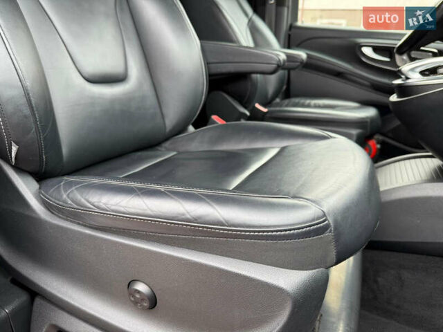 Чорний Мерседес В-Клас, об'ємом двигуна 2.14 л та пробігом 298 тис. км за 36800 $, фото 22 на Automoto.ua