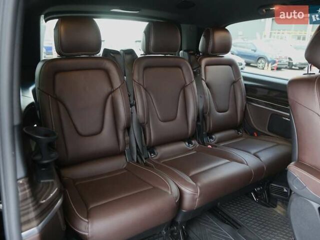 Черный Мерседес В-Класс, объемом двигателя 2.2 л и пробегом 96 тыс. км за 50000 $, фото 10 на Automoto.ua