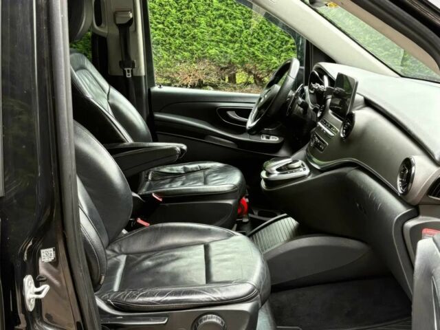 Чорний Мерседес В-Клас, об'ємом двигуна 2.1 л та пробігом 79 тис. км за 11000 $, фото 5 на Automoto.ua