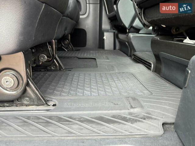 Чорний Мерседес В-Клас, об'ємом двигуна 2.14 л та пробігом 298 тис. км за 36800 $, фото 23 на Automoto.ua