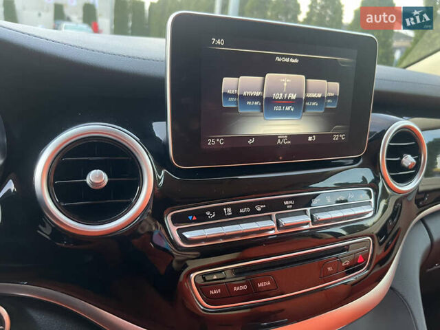 Черный Мерседес В-Класс, объемом двигателя 2.14 л и пробегом 83 тыс. км за 58000 $, фото 11 на Automoto.ua