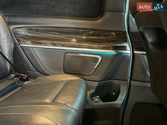 Мерседес В-Клас 2015 у Стрые на Automoto.ua Чорний Мерседес В-Клас, об'ємом двигуна 2.14 л та пробігом 298 тис. км за 37400 $, фото 38 на Automoto.ua