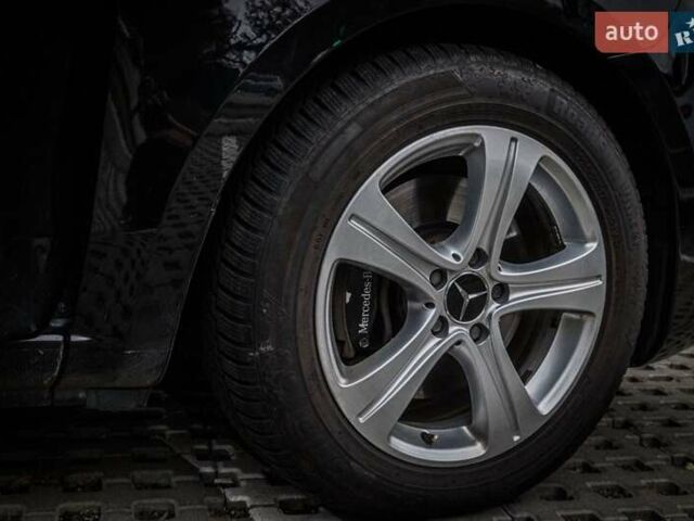 Чорний Мерседес В-Клас, об'ємом двигуна 2.14 л та пробігом 455 тис. км за 32300 $, фото 43 на Automoto.ua