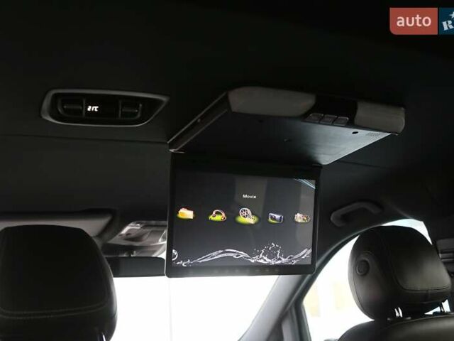 Черный Мерседес В-Класс, объемом двигателя 2.2 л и пробегом 96 тыс. км за 50000 $, фото 27 на Automoto.ua