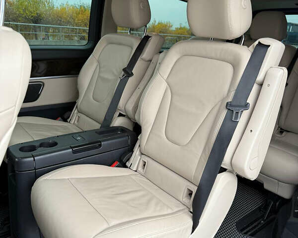 Черный Мерседес В-Класс, объемом двигателя 2.14 л и пробегом 350 тыс. км за 42900 $, фото 12 на Automoto.ua