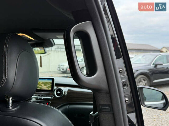 Мерседес В-Клас 2015 у Стрые на Automoto.ua Чорний Мерседес В-Клас, об'ємом двигуна 2.14 л та пробігом 298 тис. км за 37400 $, фото 42 на Automoto.ua