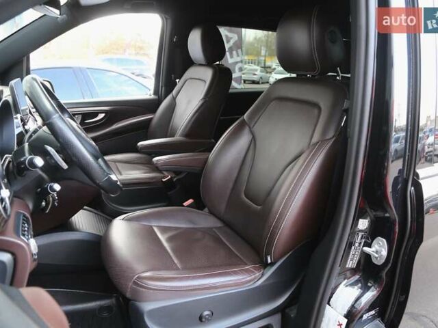 Черный Мерседес В-Класс, объемом двигателя 2.2 л и пробегом 96 тыс. км за 50000 $, фото 7 на Automoto.ua