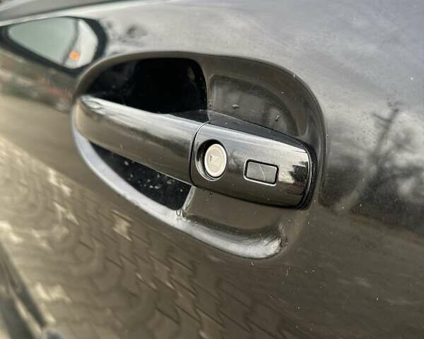 Черный Мерседес В-Класс, объемом двигателя 2.14 л и пробегом 383 тыс. км за 29900 $, фото 9 на Automoto.ua