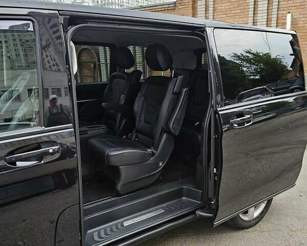 Черный Мерседес В-Класс, объемом двигателя 2.14 л и пробегом 280 тыс. км за 38000 $, фото 5 на Automoto.ua