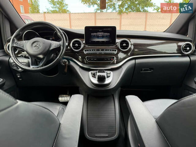 Чорний Мерседес В-Клас, об'ємом двигуна 2.14 л та пробігом 298 тис. км за 36800 $, фото 13 на Automoto.ua