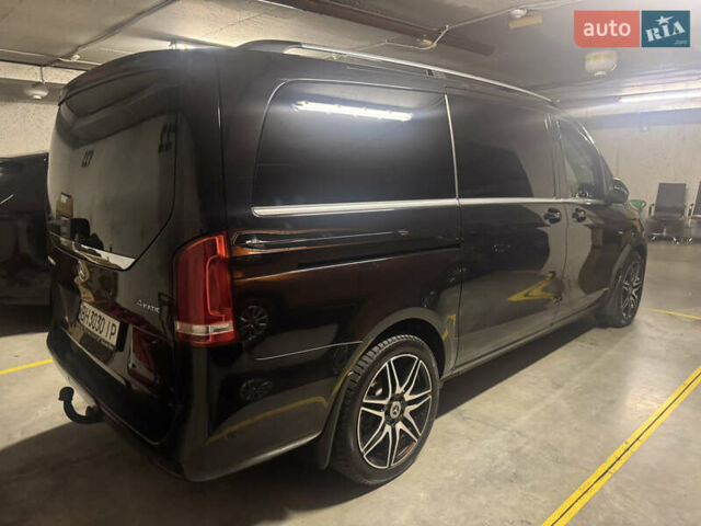 Чорний Мерседес В-Клас, об'ємом двигуна 2.14 л та пробігом 197 тис. км за 42000 $, фото 10 на Automoto.ua
