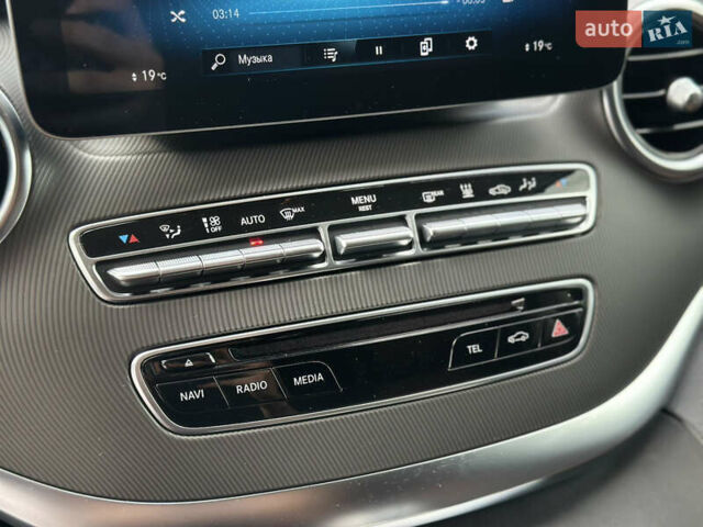 Мерседес В-Класс 2016 в Киеве на Automoto.ua Черный Мерседес В-Класс, объемом двигателя 2.14 л и пробегом 168 тыс. км за 51000 $, фото 55 на Automoto.ua