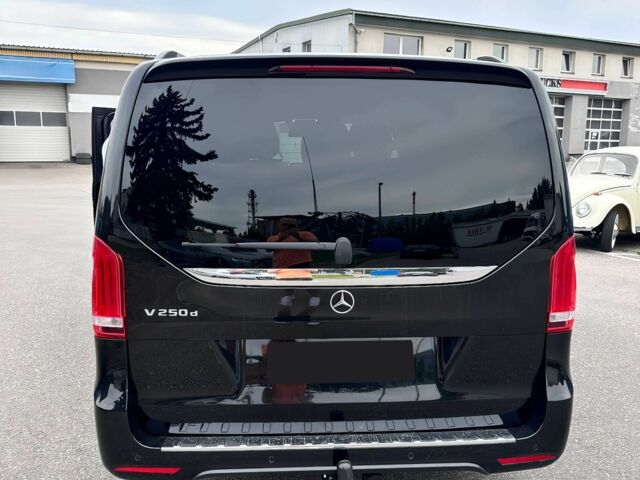 Черный Мерседес В-Класс, объемом двигателя 2 л и пробегом 71 тыс. км за 10900 $, фото 5 на Automoto.ua