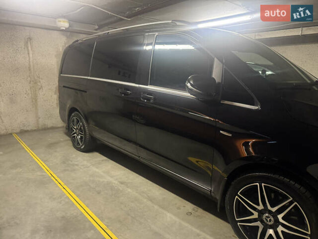 Чорний Мерседес В-Клас, об'ємом двигуна 2.14 л та пробігом 197 тис. км за 42000 $, фото 9 на Automoto.ua