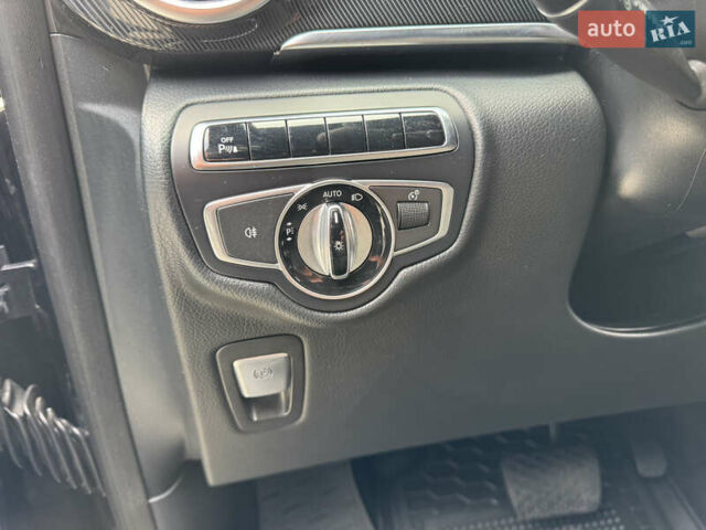 Черный Мерседес В-Класс, объемом двигателя 2.2 л и пробегом 478 тыс. км за 30000 $, фото 63 на Automoto.ua