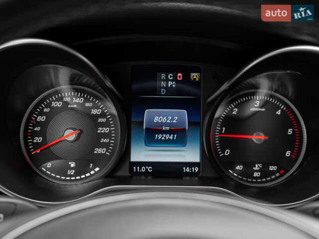 Черный Мерседес В-Класс, объемом двигателя 2.14 л и пробегом 192 тыс. км за 43000 $, фото 51 на Automoto.ua