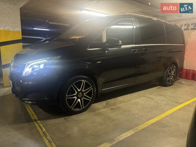 Чорний Мерседес В-Клас, об'ємом двигуна 2.14 л та пробігом 197 тис. км за 42000 $, фото 7 на Automoto.ua