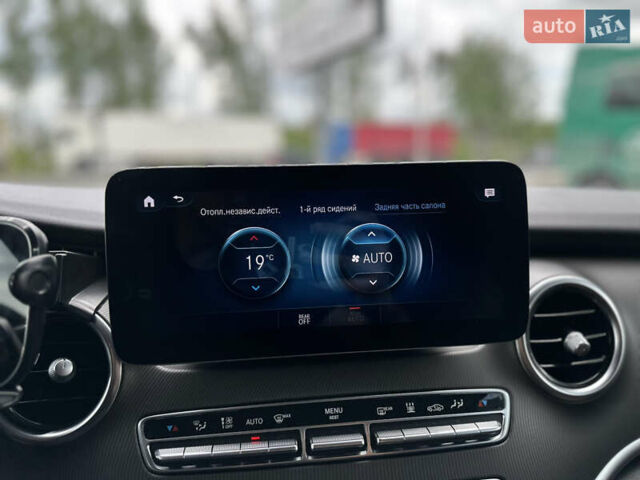 Мерседес В-Класс 2016 в Киеве на Automoto.ua Черный Мерседес В-Класс, объемом двигателя 2.14 л и пробегом 168 тыс. км за 51000 $, фото 82 на Automoto.ua