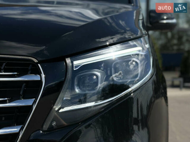 Мерседес В-Класс 2016 в Киеве на Automoto.ua Черный Мерседес В-Класс, объемом двигателя 2.14 л и пробегом 168 тыс. км за 51000 $, фото 15 на Automoto.ua