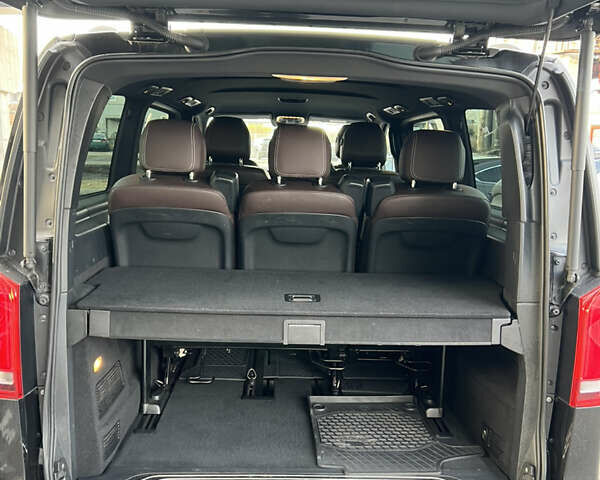 Чорний Мерседес В-Клас, об'ємом двигуна 2.14 л та пробігом 368 тис. км за 30000 $, фото 10 на Automoto.ua