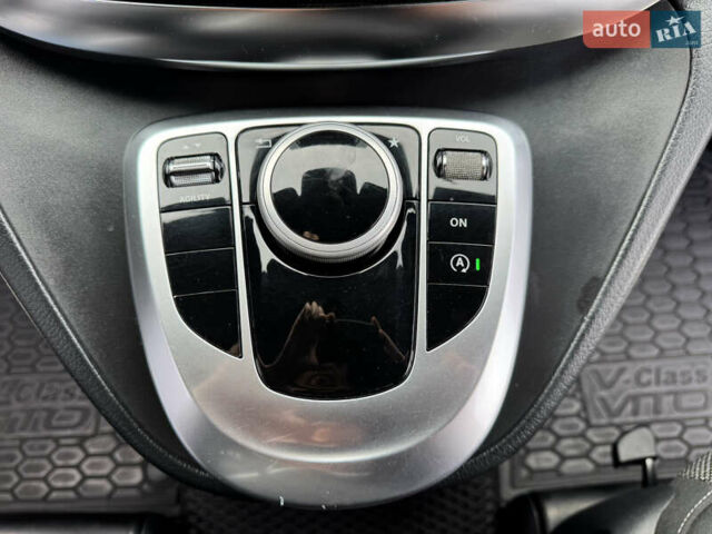 Черный Мерседес В-Класс, объемом двигателя 2.2 л и пробегом 478 тыс. км за 30000 $, фото 39 на Automoto.ua