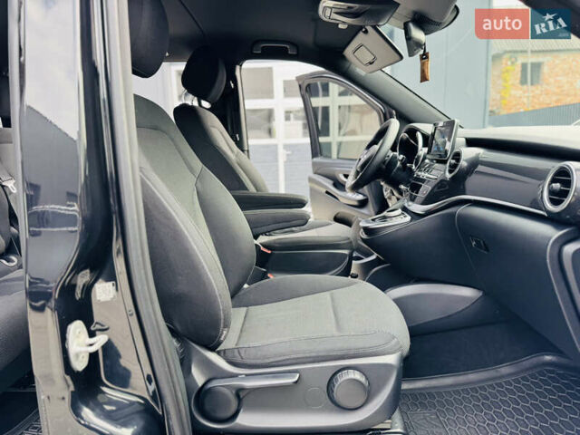 Черный Мерседес В-Класс, объемом двигателя 2.2 л и пробегом 478 тыс. км за 30000 $, фото 40 на Automoto.ua