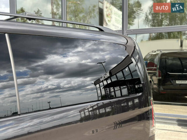 Мерседес В-Класс 2016 в Киеве на Automoto.ua Черный Мерседес В-Класс, объемом двигателя 2.14 л и пробегом 168 тыс. км за 51000 $, фото 86 на Automoto.ua