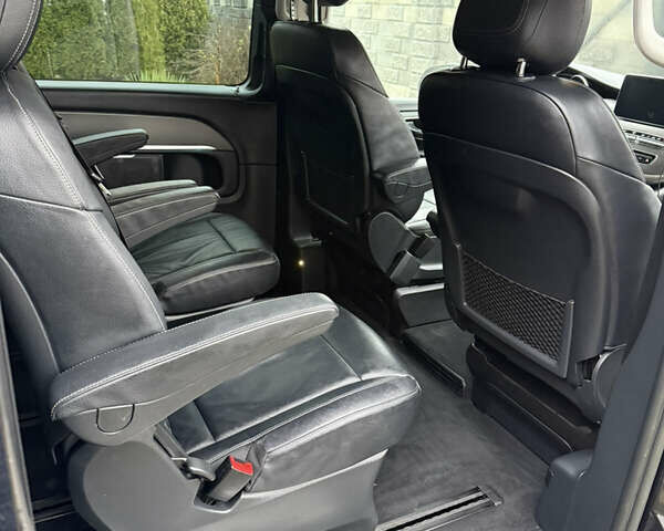 Черный Мерседес В-Класс, объемом двигателя 2.14 л и пробегом 140 тыс. км за 46000 $, фото 9 на Automoto.ua