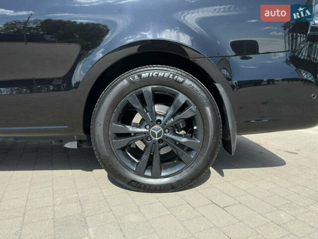 Мерседес В-Класс 2016 в Киеве на Automoto.ua Черный Мерседес В-Класс, объемом двигателя 2.14 л и пробегом 168 тыс. км за 51000 $, фото 10 на Automoto.ua