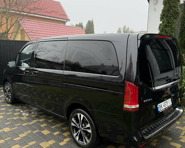 Черный Мерседес В-Класс, объемом двигателя 2.14 л и пробегом 140 тыс. км за 46000 $, фото 3 на Automoto.ua