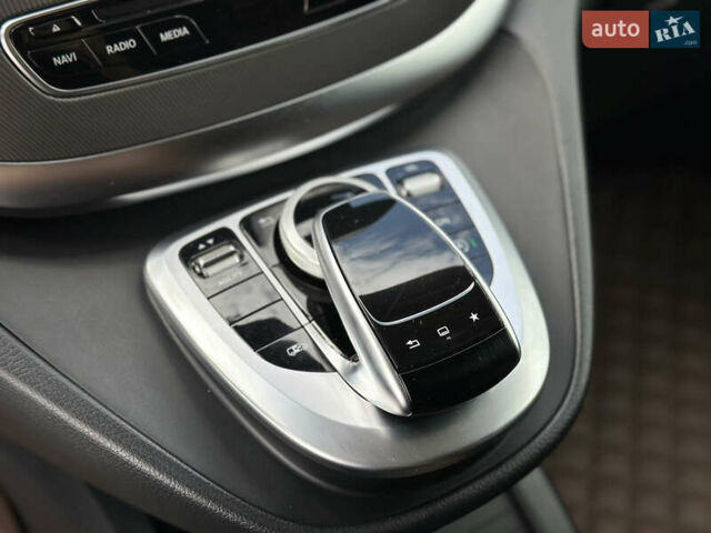 Мерседес В-Класс 2016 в Киеве на Automoto.ua Черный Мерседес В-Класс, объемом двигателя 2.14 л и пробегом 168 тыс. км за 51000 $, фото 56 на Automoto.ua