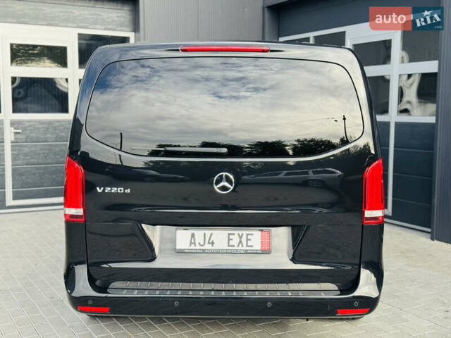 Черный Мерседес В-Класс, объемом двигателя 2.2 л и пробегом 478 тыс. км за 30000 $, фото 10 на Automoto.ua