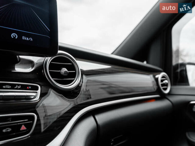 Черный Мерседес В-Класс, объемом двигателя 2.14 л и пробегом 192 тыс. км за 43000 $, фото 47 на Automoto.ua