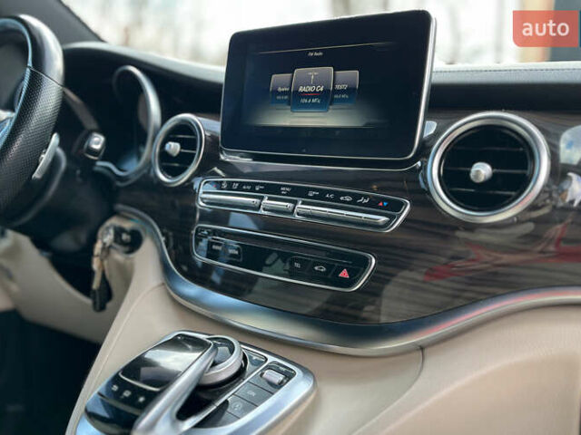 Черный Мерседес В-Класс, объемом двигателя 2.2 л и пробегом 222 тыс. км за 37500 $, фото 25 на Automoto.ua