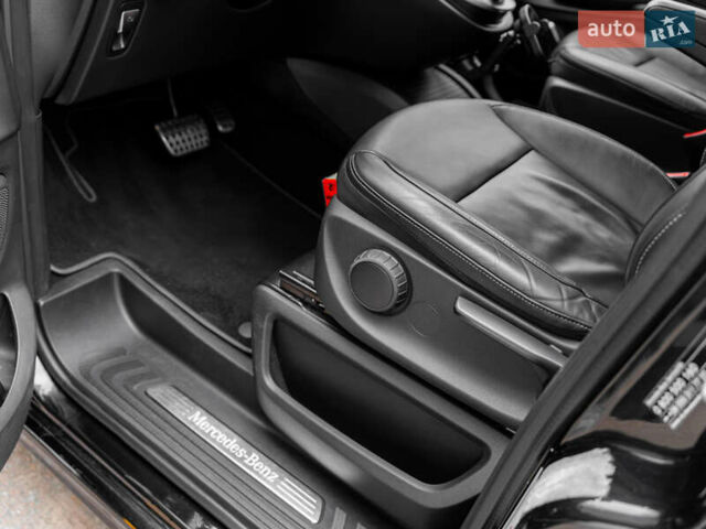 Черный Мерседес В-Класс, объемом двигателя 2.14 л и пробегом 192 тыс. км за 43000 $, фото 55 на Automoto.ua