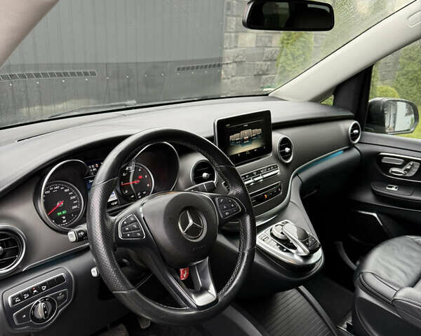 Черный Мерседес В-Класс, объемом двигателя 2.14 л и пробегом 140 тыс. км за 46000 $, фото 15 на Automoto.ua