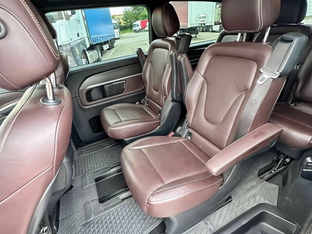 Черный Мерседес В-Класс, объемом двигателя 2 л и пробегом 71 тыс. км за 10900 $, фото 8 на Automoto.ua