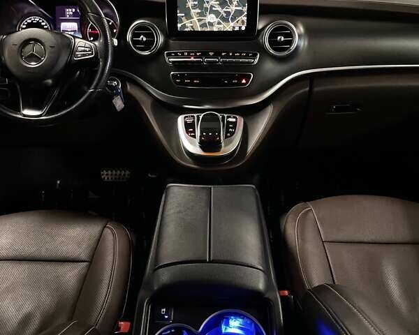 Черный Мерседес В-Класс, объемом двигателя 2.14 л и пробегом 312 тыс. км за 45700 $, фото 48 на Automoto.ua