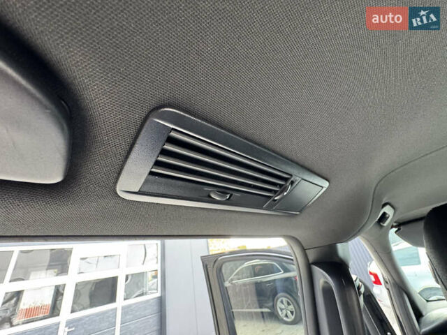 Черный Мерседес В-Класс, объемом двигателя 2.2 л и пробегом 478 тыс. км за 30000 $, фото 50 на Automoto.ua