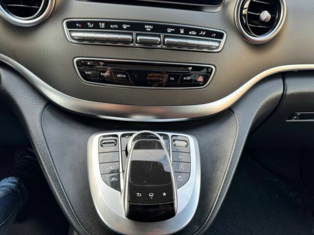 Чорний Мерседес В-Клас, об'ємом двигуна 2.2 л та пробігом 305 тис. км за 37999 $, фото 21 на Automoto.ua