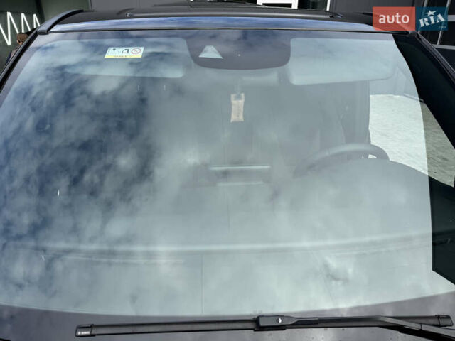 Черный Мерседес В-Класс, объемом двигателя 2.2 л и пробегом 478 тыс. км за 30000 $, фото 67 на Automoto.ua